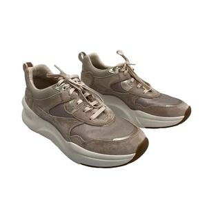 UGG LA Hills Sneaker No Insoles Size 8.5